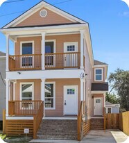 Building Photo - 2758 N Rocheblave St