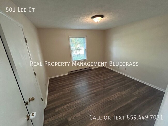 Building Photo - 501 Lee Ct