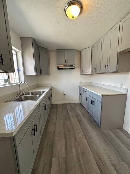 Kitchen (will include stove) - 1503 W 85th St