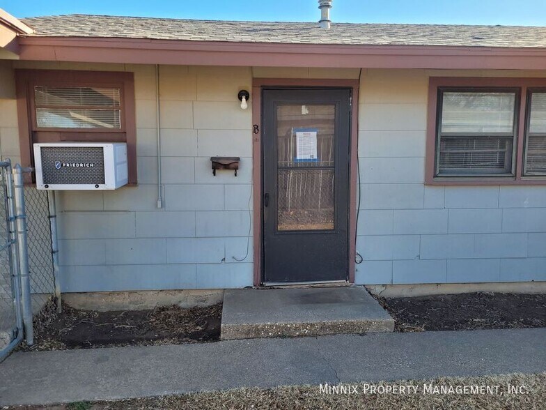 Building Photo - 3217 35th St