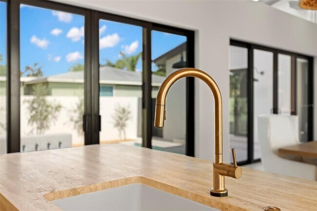 Building Photo - 150 51st St N