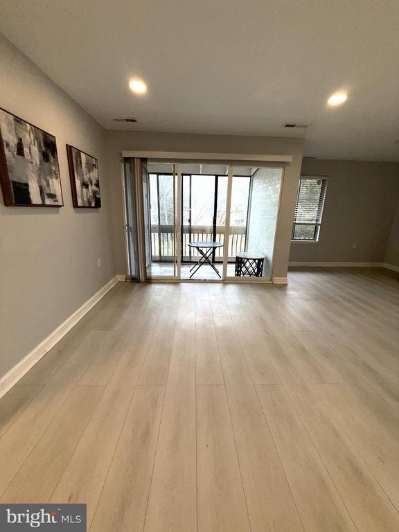 Building Photo - 10528 Cross Fox Ln