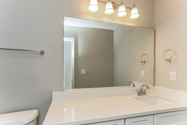 Building Photo - 3300 Rockmill Dr