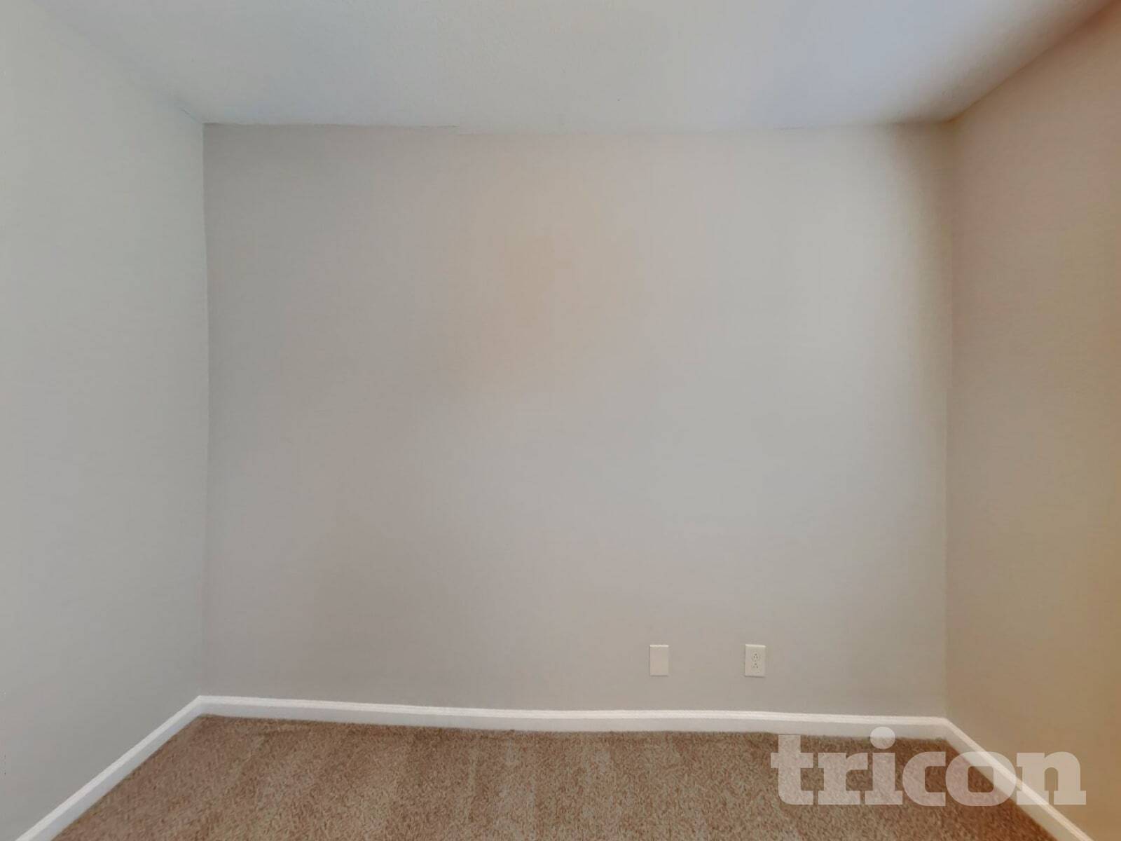 Building Photo - 1037 Dwight Eisenhower Way