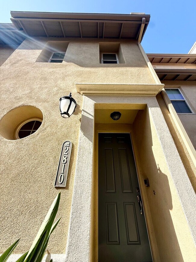 Building Photo - 2810 Piantino Cir