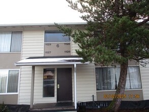 Building Photo - 1128 Ruby Ct