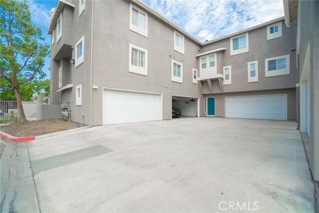 Building Photo - 23329 Colony Park Dr
