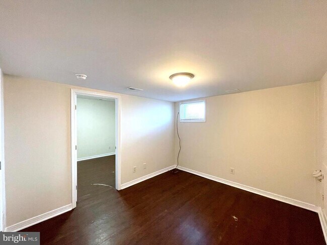 Building Photo - 21632 Great Mills Rd