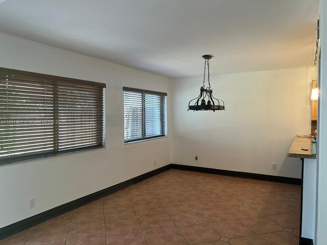 Building Photo - 9518 SW 148th Ave Cir E