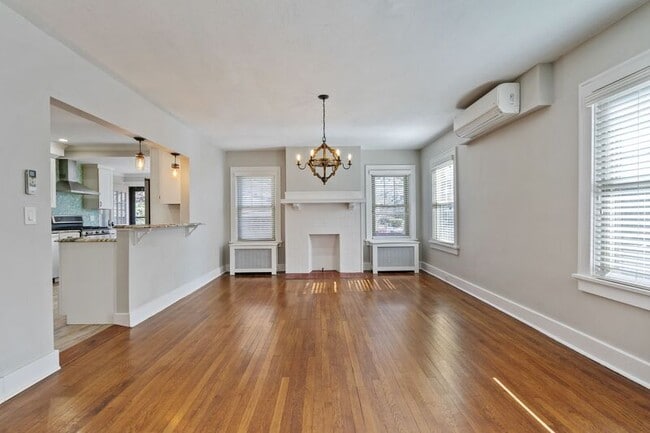 Building Photo - 431 Bucknell St