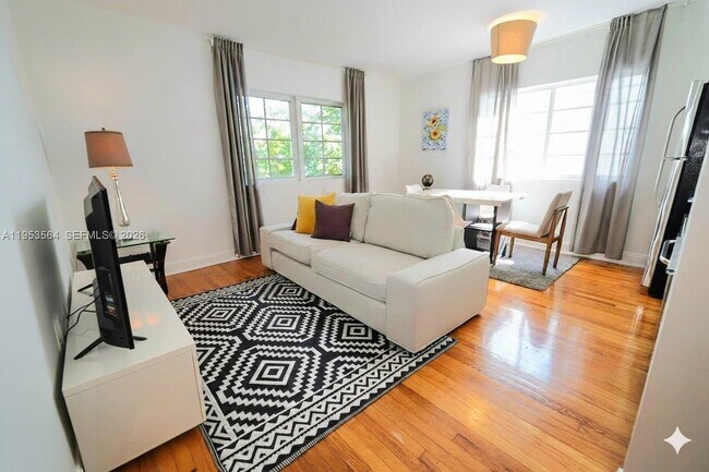 Building Photo - 1410 Euclid Ave