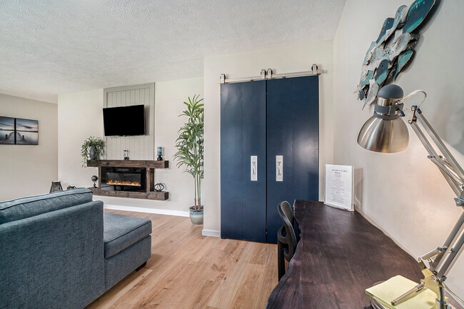 Building Photo - 2506 J Maddy Pky