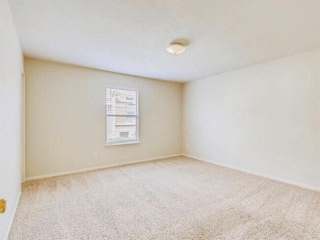 Building Photo - 24618 Cornell Park Ln