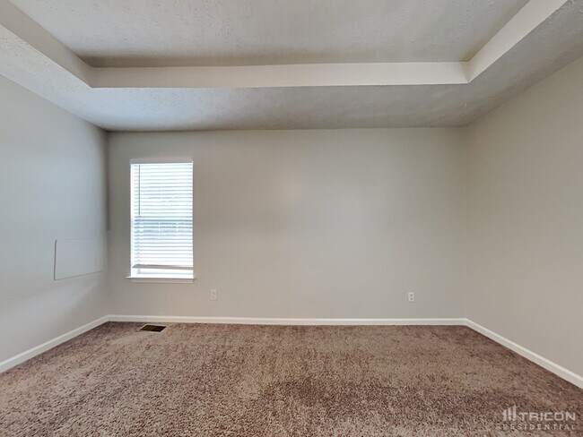 Building Photo - 102 Thornwood Dr
