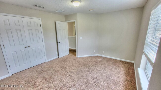 Building Photo - 7131 Rampart Ridge Cir W