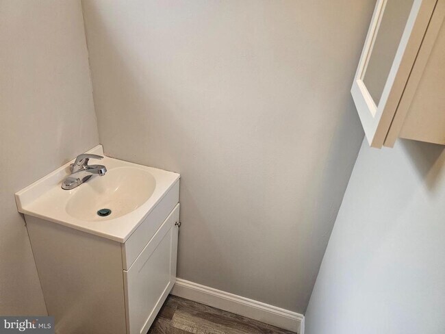 Building Photo - 2918 N Taylor St