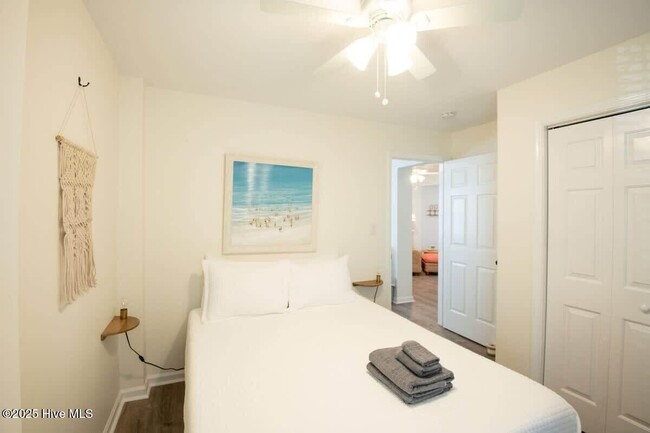 Primary Photo - 305 Charlotte Ave