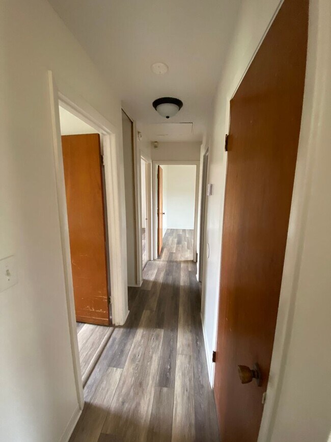 Building Photo - 3/1 in Shelby, NC close to Hwy 74 and uptown Shelby