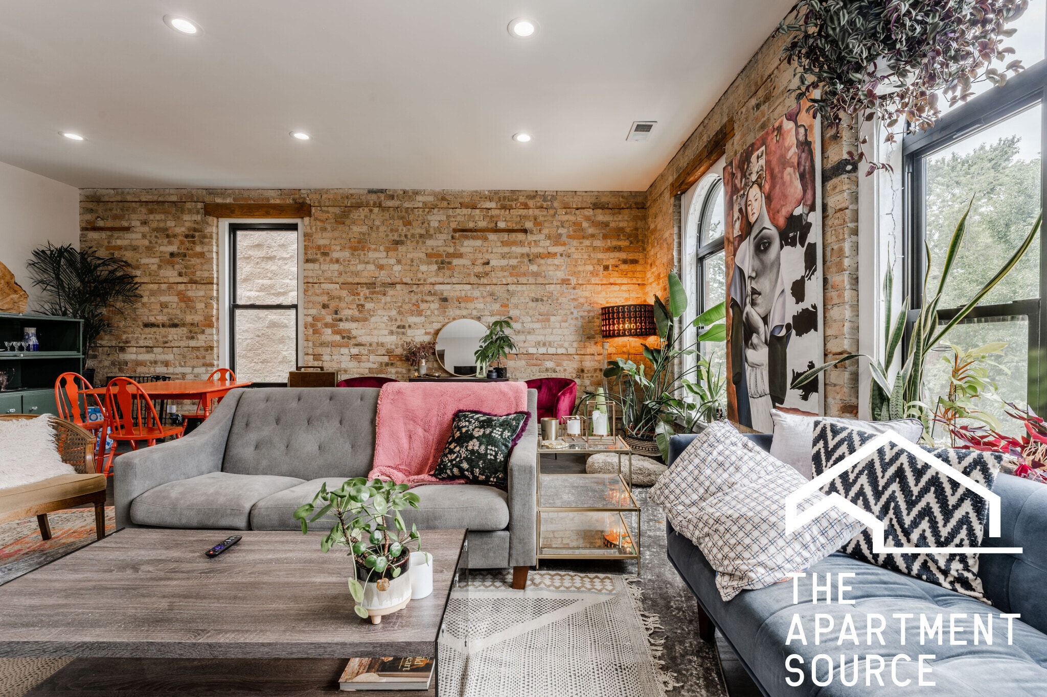 Building Photo - 2701 W Thomas St