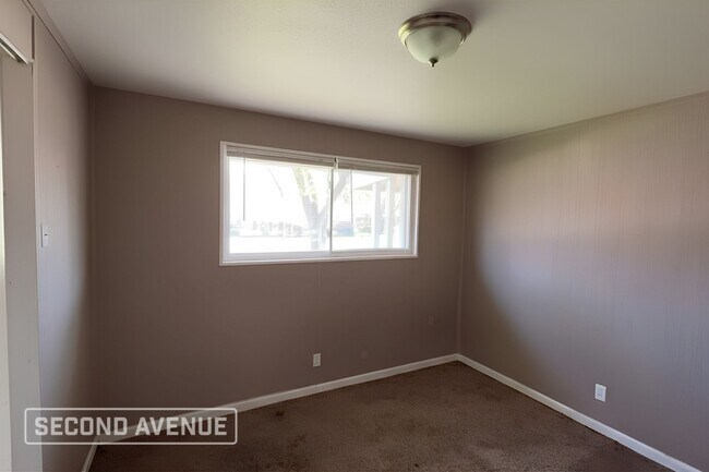 Building Photo - 9743 Edgefield Dr