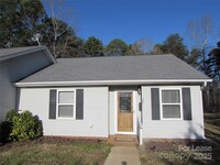 Building Photo - 137 Pine Meadow Ln