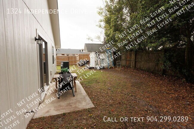 Building Photo - 1324 Independence Dr