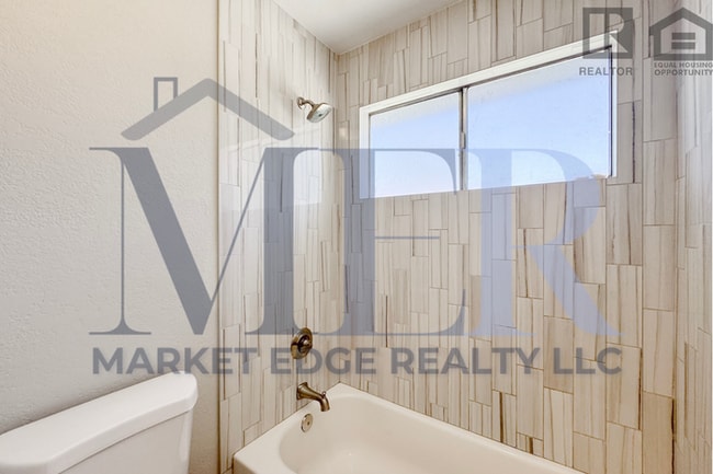 Building Photo - 3Bed/2Bath Home at 7th Ave/Union Hills! $2...