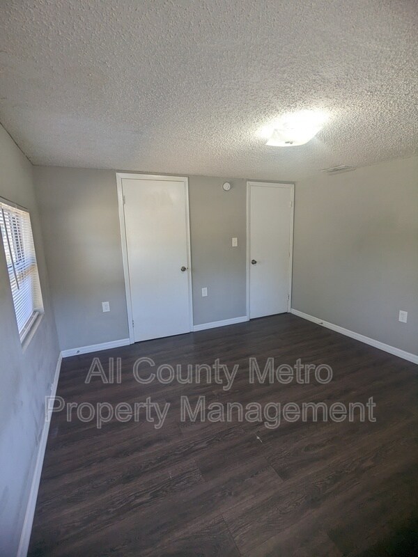 Building Photo - 1109 S Hawthorne Ave