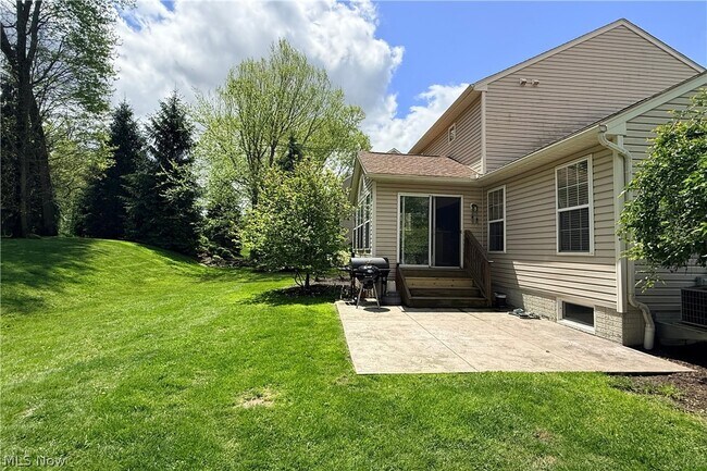Building Photo - 167 Creekledge Ln