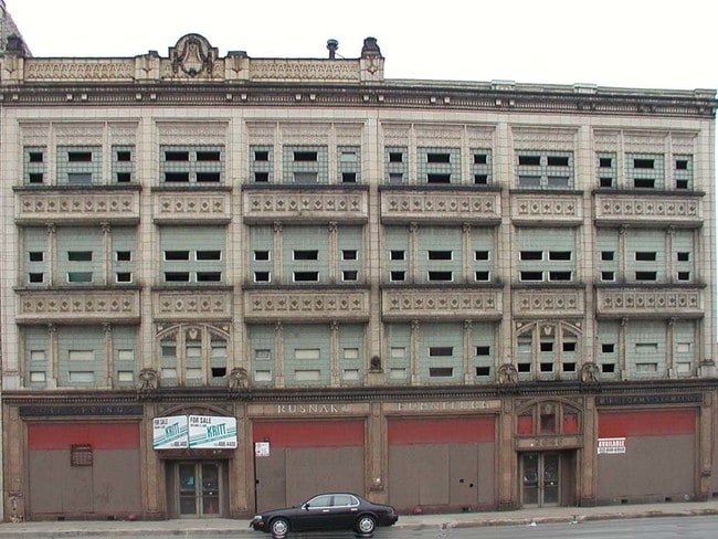 Alternate building view - North and Talman Family Apartments