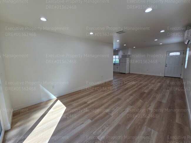 Building Photo - Newly constructed 3 bedroom/ 2 bathroom **...