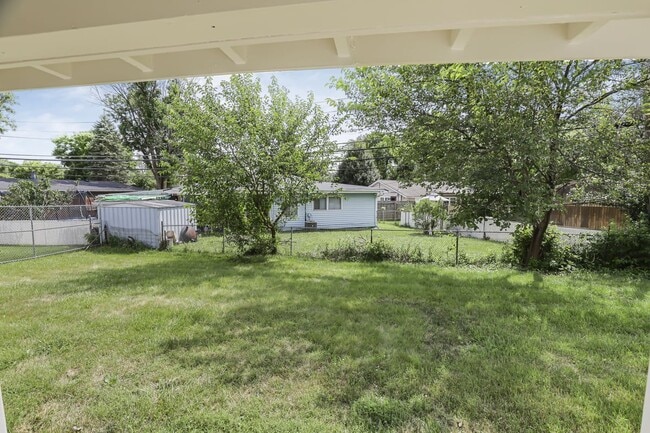 Building Photo - Cozy Ranch Home 30 Night Min Quiet Reynoldsburg