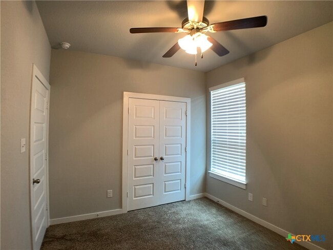 Building Photo - 354 Creekside Curve