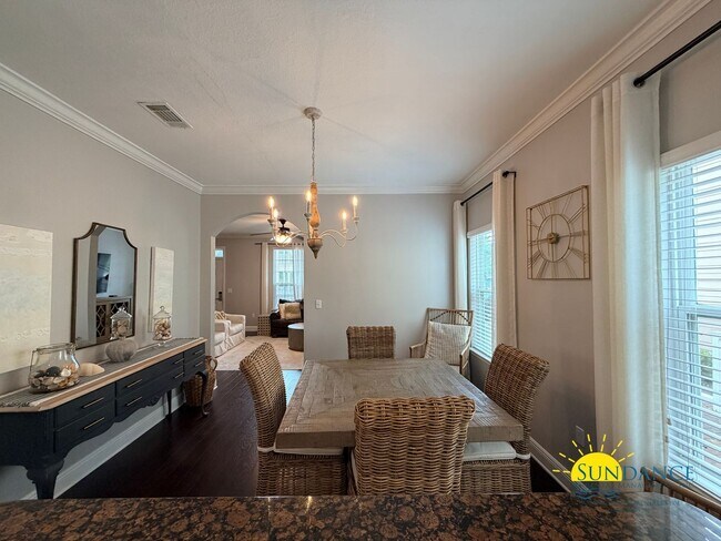 Building Photo - 137 Golf Villa Dr