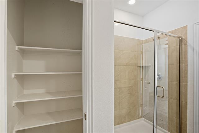 Building Photo - 14725 Mainstay Way