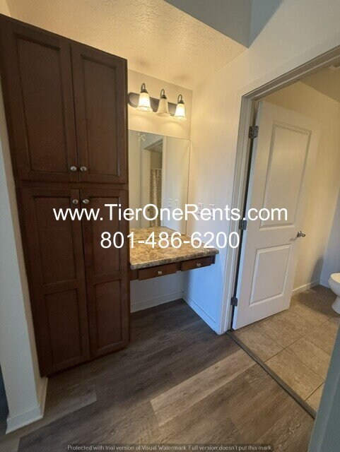 Building Photo - NO DEPOSIT option available for qualified renters