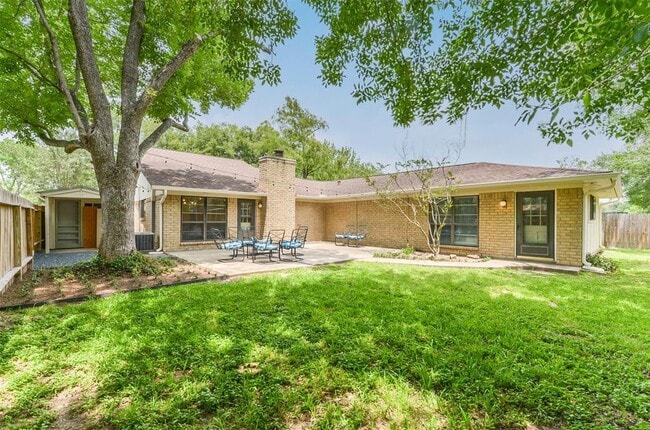 Building Photo - 22803 Merrymount Dr
