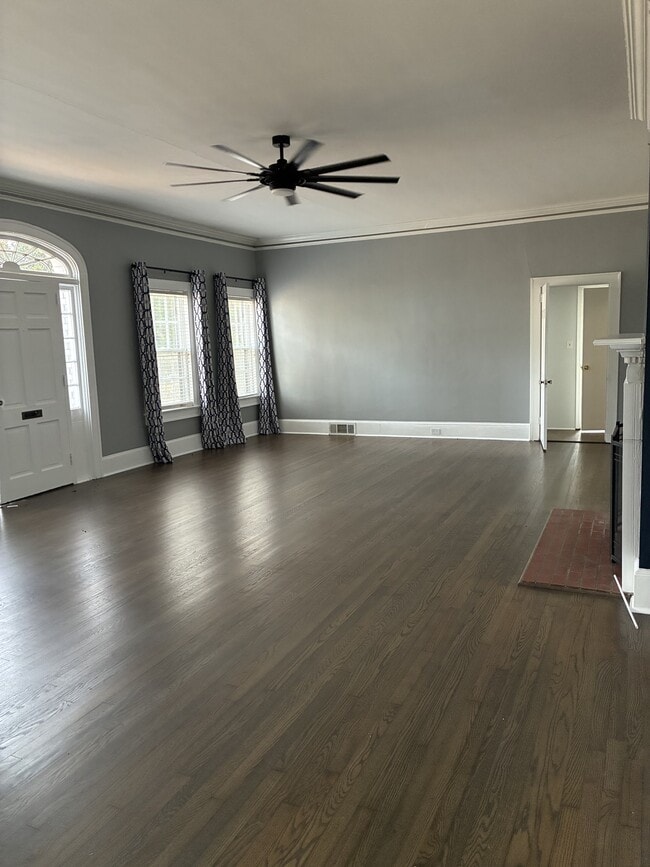 Building Photo - 3348 N Pitt St