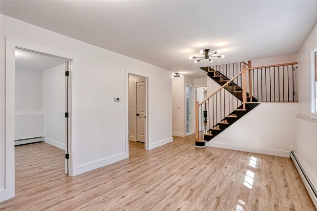 Building Photo - 21 Buena Vista Rd