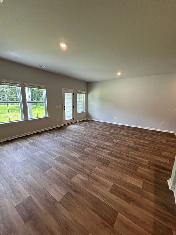 Building Photo - 8010 Triggerfish Wy