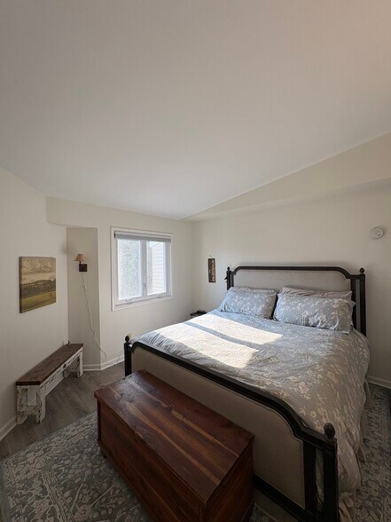 Building Photo - 45C White Farm Rd