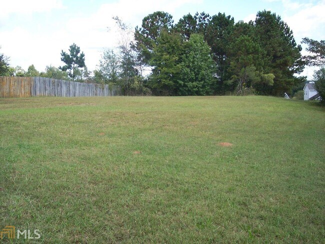 Building Photo - 1113 Misty Meadows Cove