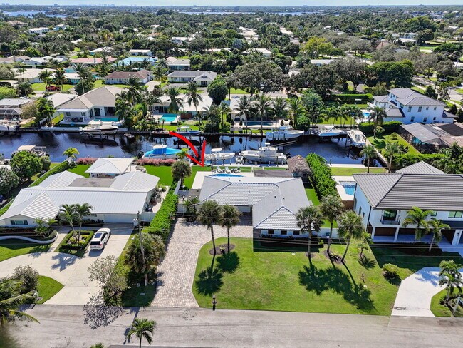 Building Photo - 12 Leeward Cir