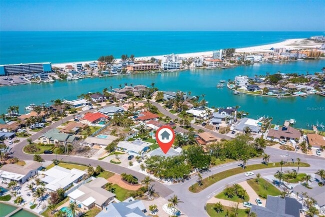 Building Photo - 10001 S Yacht Club Dr