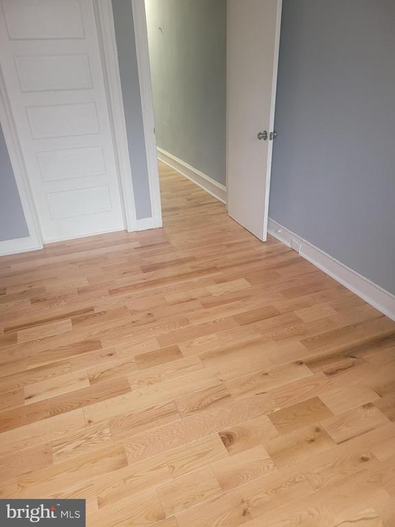 Building Photo - 134 N Ruby St