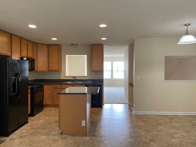 Building Photo - 342 Falcon Run