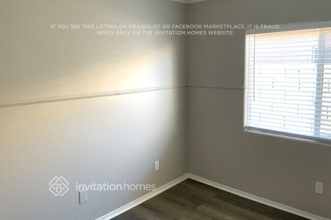 Building Photo - 3606 W Via Del Sol Dr