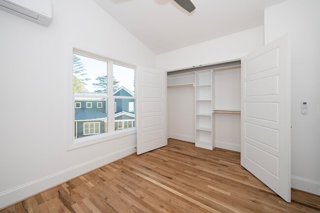 Building Photo - 146 Faircloth St