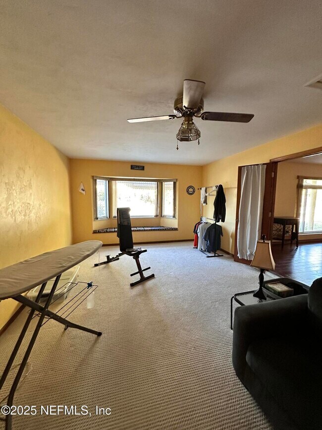 Building Photo - 746 SE 52nd St