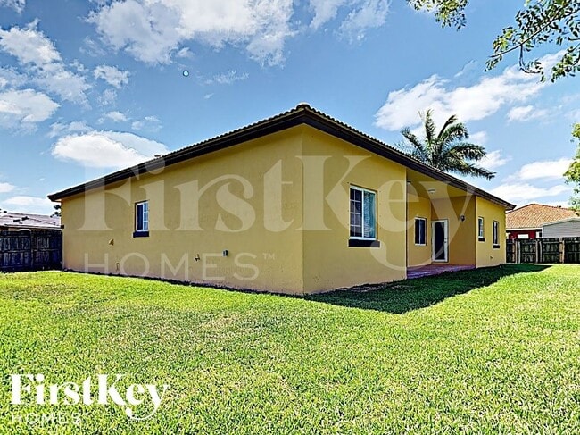 Building Photo - 21986 SW 131st Pl